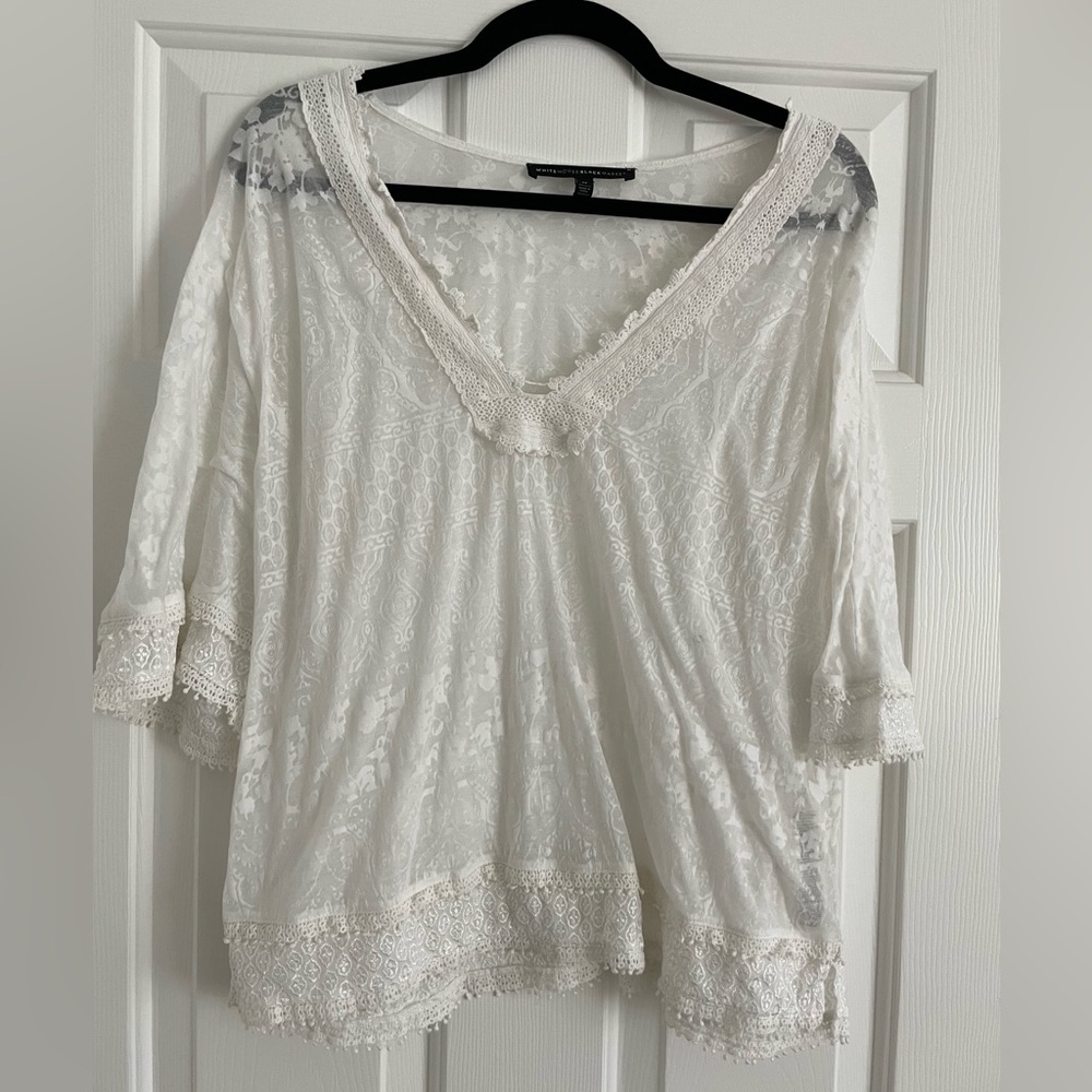 Women’s white sheer Boho blouse. White House Black Market. Oversized, medium.